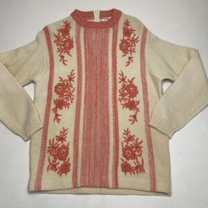 100% Wool Sweater Cream Peach Embroidered Flowers Made In Hong Kong Size 36